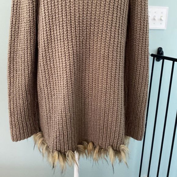 INC Fur trimmed Big & Cozy Cardigan Sweater Size Medium - Picture 6 of 7